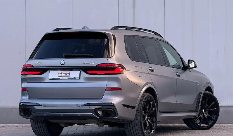 
								BMW X7 xDrive40d MHEV full									