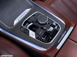 
										BMW X7 xDrive40d MHEV full									