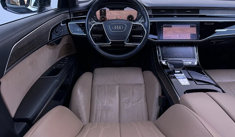 
								Audi A8 L 55 TFSI quattro tiptronic full									