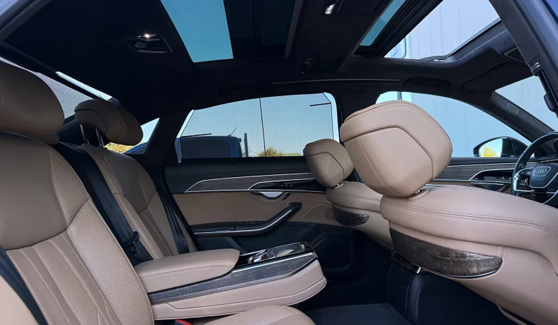 
								Audi A8 L 55 TFSI quattro tiptronic full									