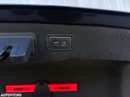 
										Audi A8 L 55 TFSI quattro tiptronic full									