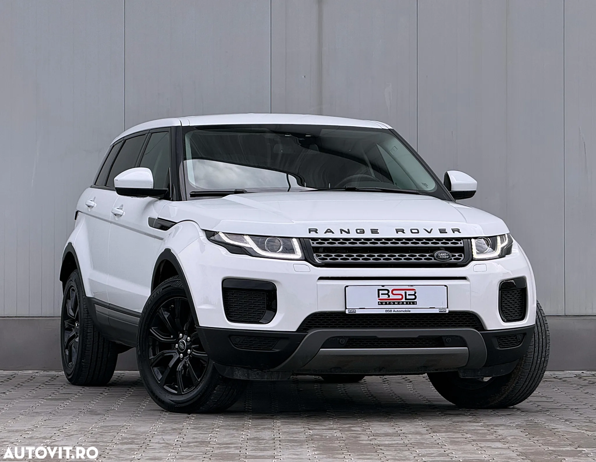 Land Rover Range Rover Evoque 2.0 L TD4 HSE Dynamic 2018 Land Rover Range Rover Evoque 2.0 L TD4 HSE Dynamic 2018
