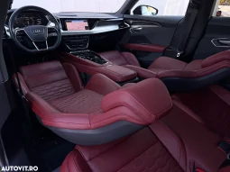 
										Audi e-tron GT RS quattro full									