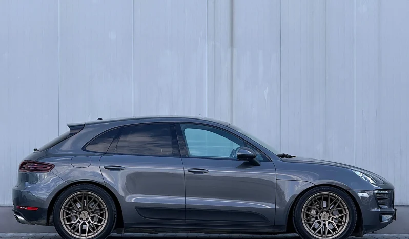 
								Porsche Macan 3.0 PDK S full									