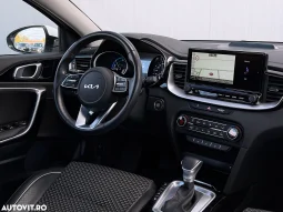 
										Kia XCeed 1.6 GDI 6DCT PHEV Vision full									