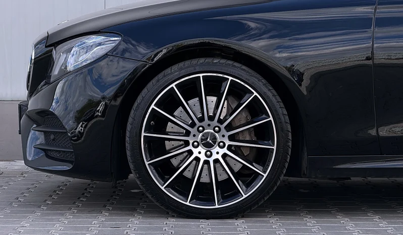 
								Mercedes-Benz E 350 D 4MATIC 9G-TRONIC AMG Line full									