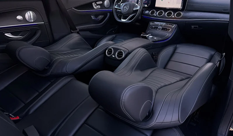 
								Mercedes-Benz E 350 D 4MATIC 9G-TRONIC AMG Line full									