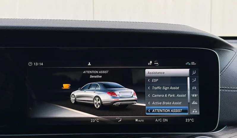 
								Mercedes-Benz E 350 D 4MATIC 9G-TRONIC AMG Line full									